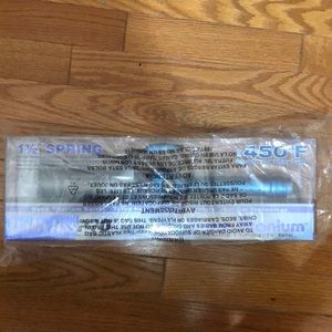 Nano Titanium 1 1/2" never opened curling iron
